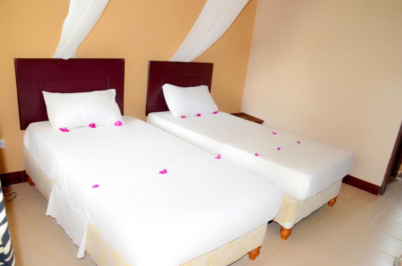 Funky Squids Beach Resort Bagamoyo Exteriér fotografie